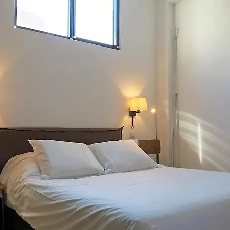 Loft Vinaigriers République Parigi